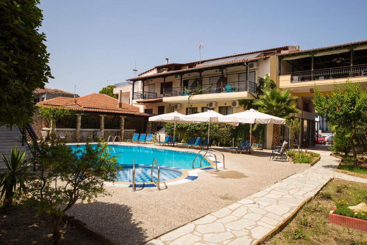 Hotel Litus Oliva Pefkochori Exterior foto